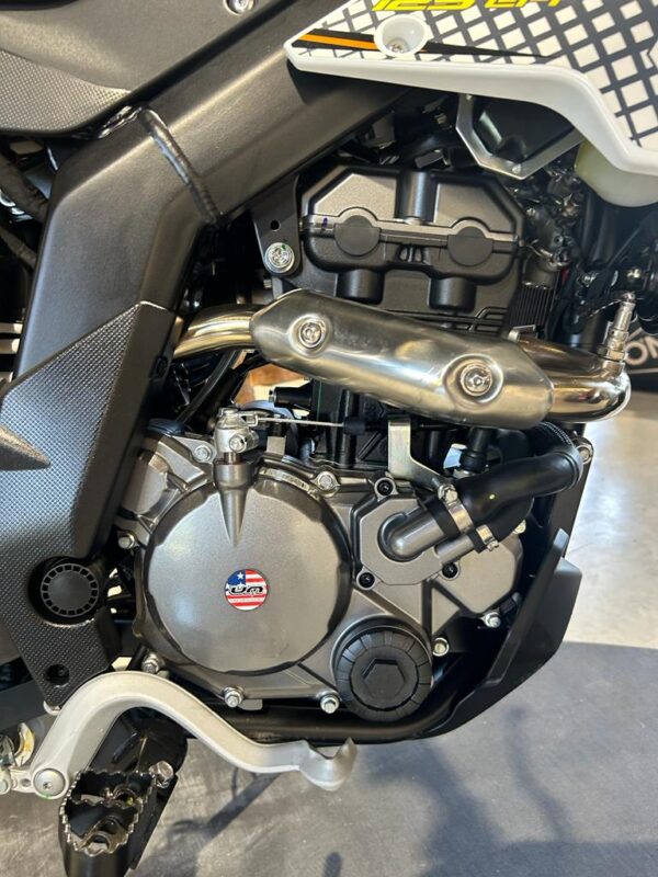 88€/ Mes UM DSR XC 125cc - Imagen 7