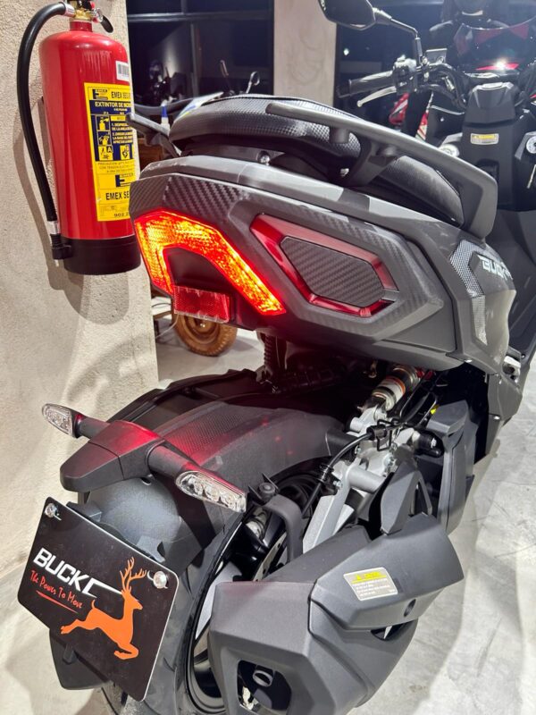 70€/ Mes Linhai Buck - Imagen 6