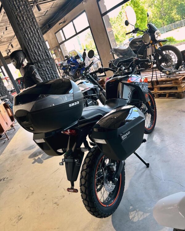 83€/Mes UM TT TRAIL 125cc - Imagen 3