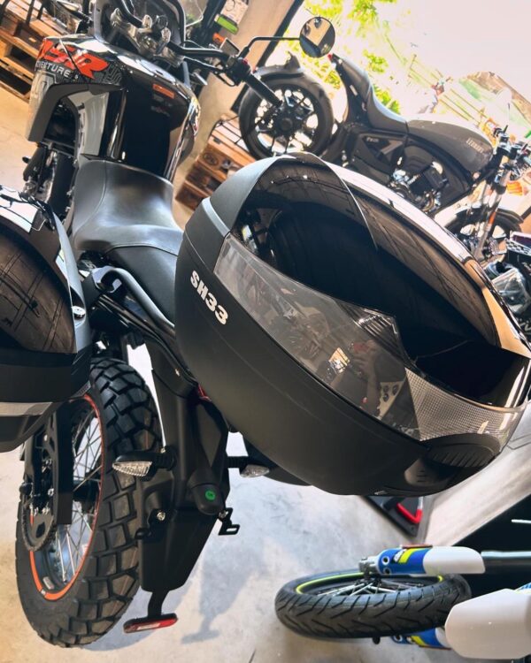 83€/Mes UM TT TRAIL 125cc - Imagen 5