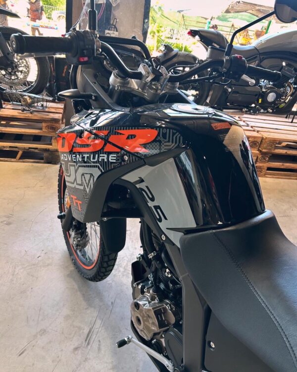 83€/Mes UM TT TRAIL 125cc - Imagen 2