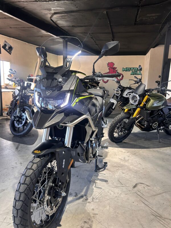130€/ MES CYCLONE RX4 - Imagen 2